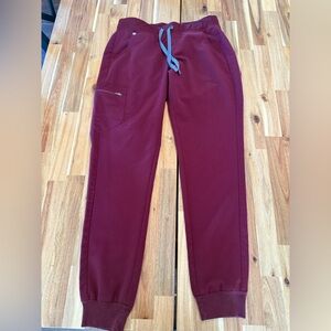 Figs Women's Maroon Joggers size M/T